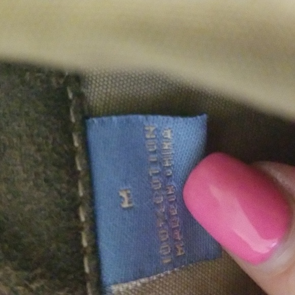 Legacy Falls button down shirt. Size medium - Picture 4 of 6